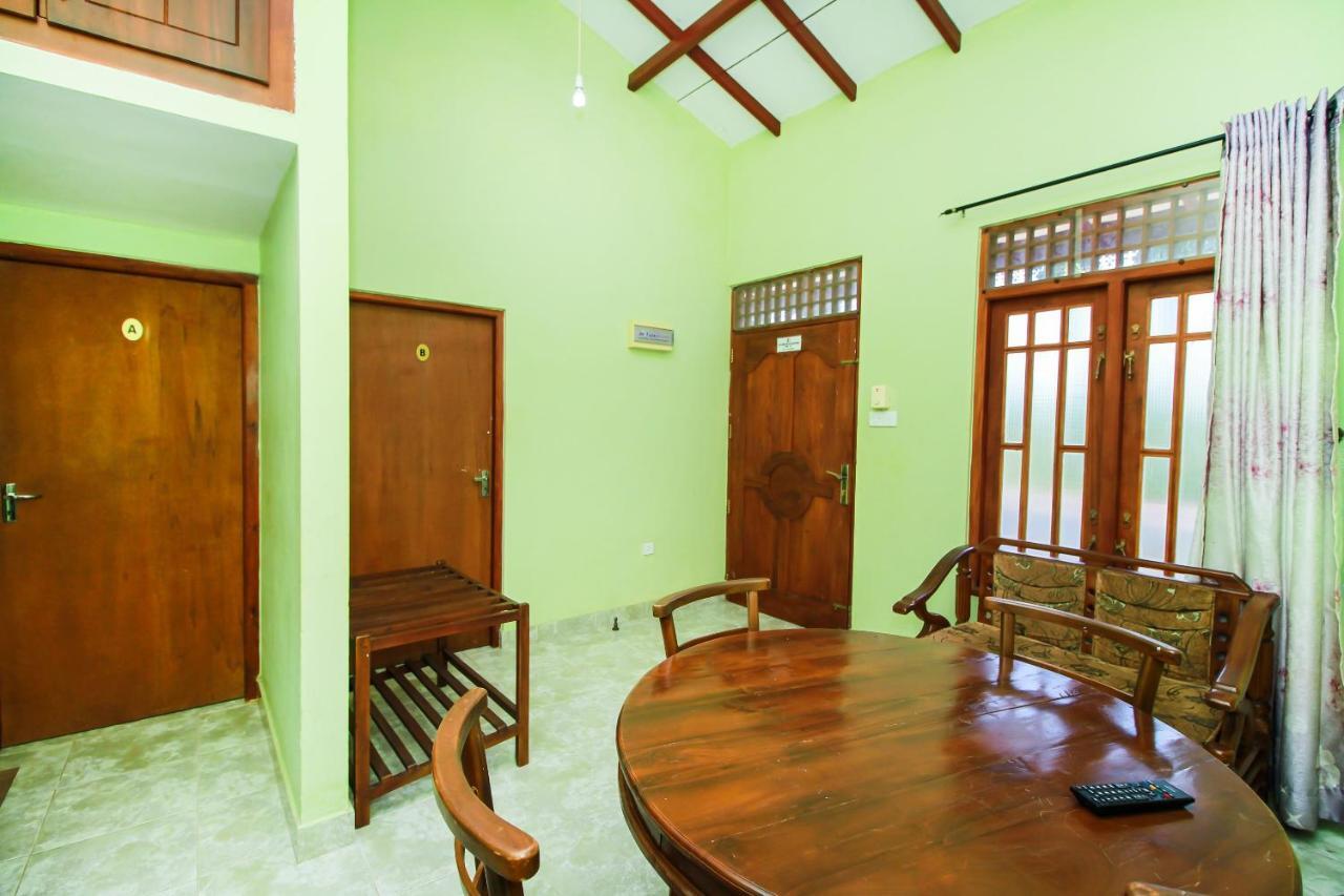 Airport Green View Resort Andiambalama Exterior foto