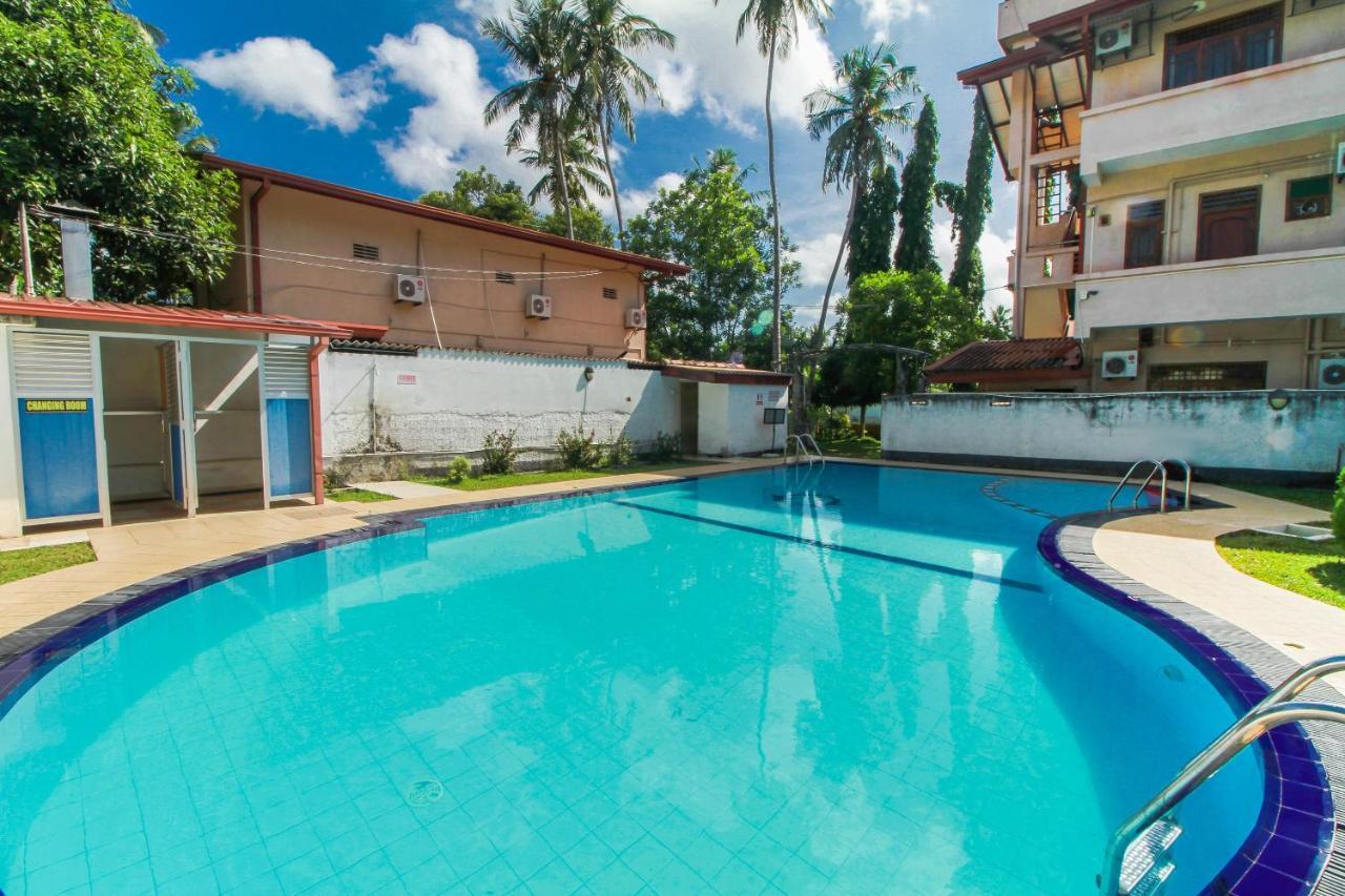 Airport Green View Resort Andiambalama Exterior foto